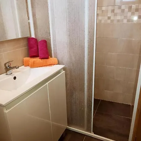 Valle Apartment Vinkuran